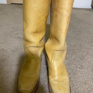 FRYE Campus 14L boots. Like new